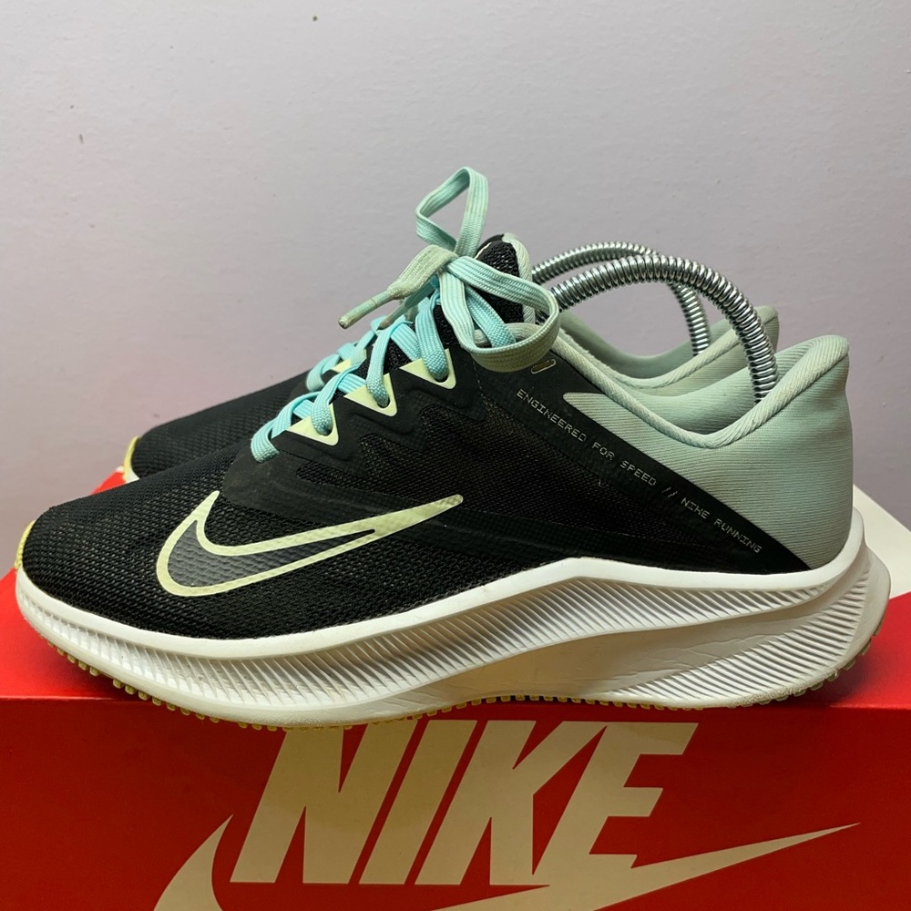 Nike Quest 3 'Black Glacier Ice'
